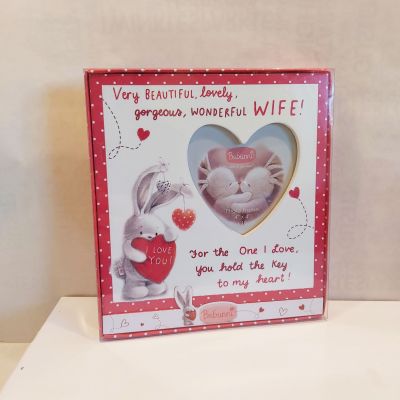 Heart Picture Frame - Wife - Bebunni - Valentine's Day